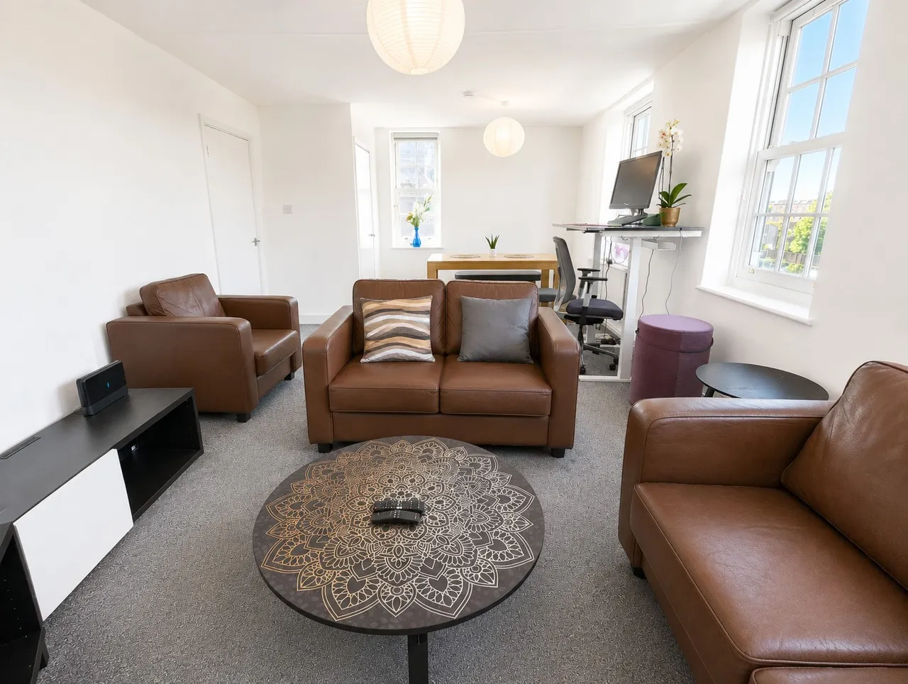 One Bedroom Duplex Flat Redhill Stree, photo 3