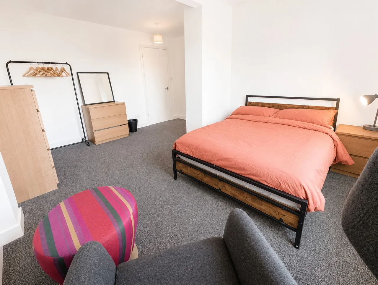 One Bedroom Duplex Flat Redhill Stree, photo 6