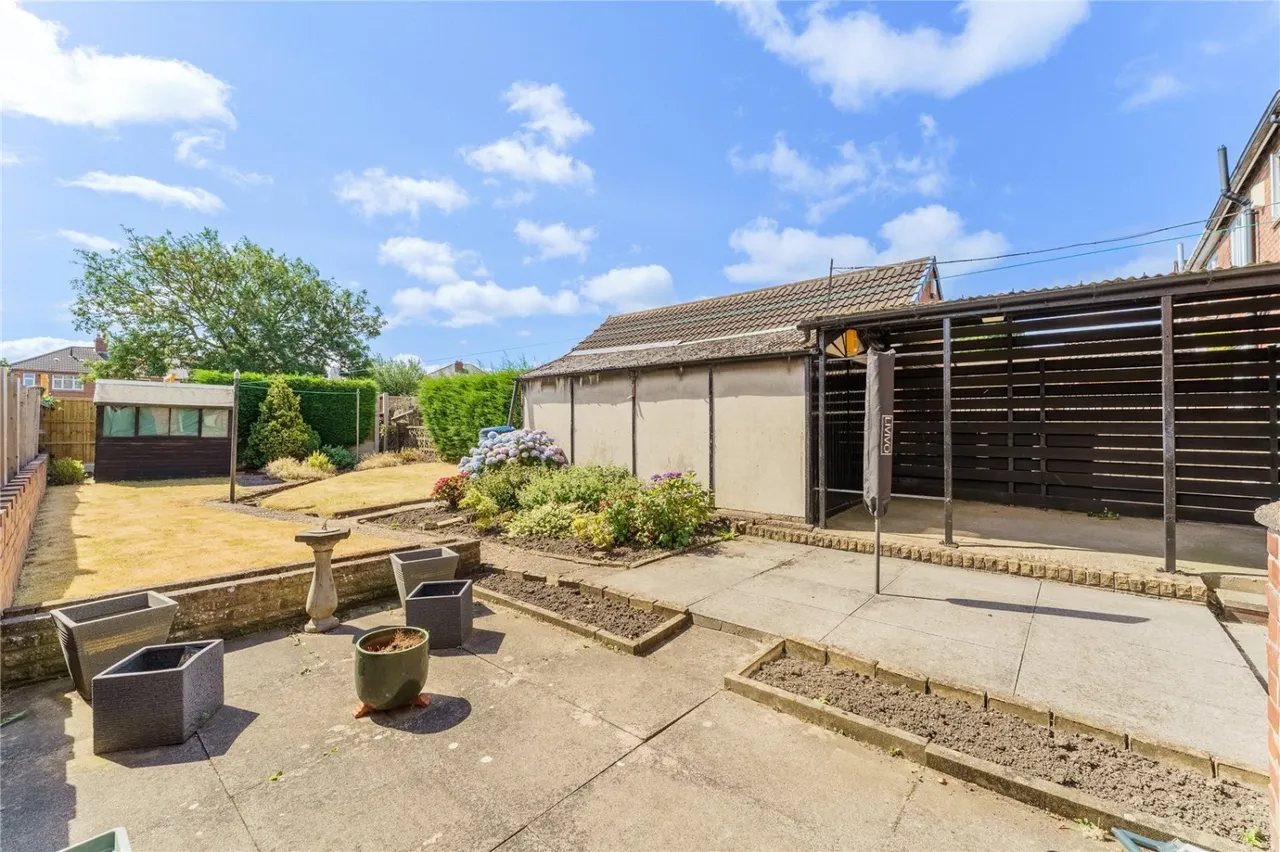 Minsthorpe Lane, South Elmsall, WF9, photo 13
