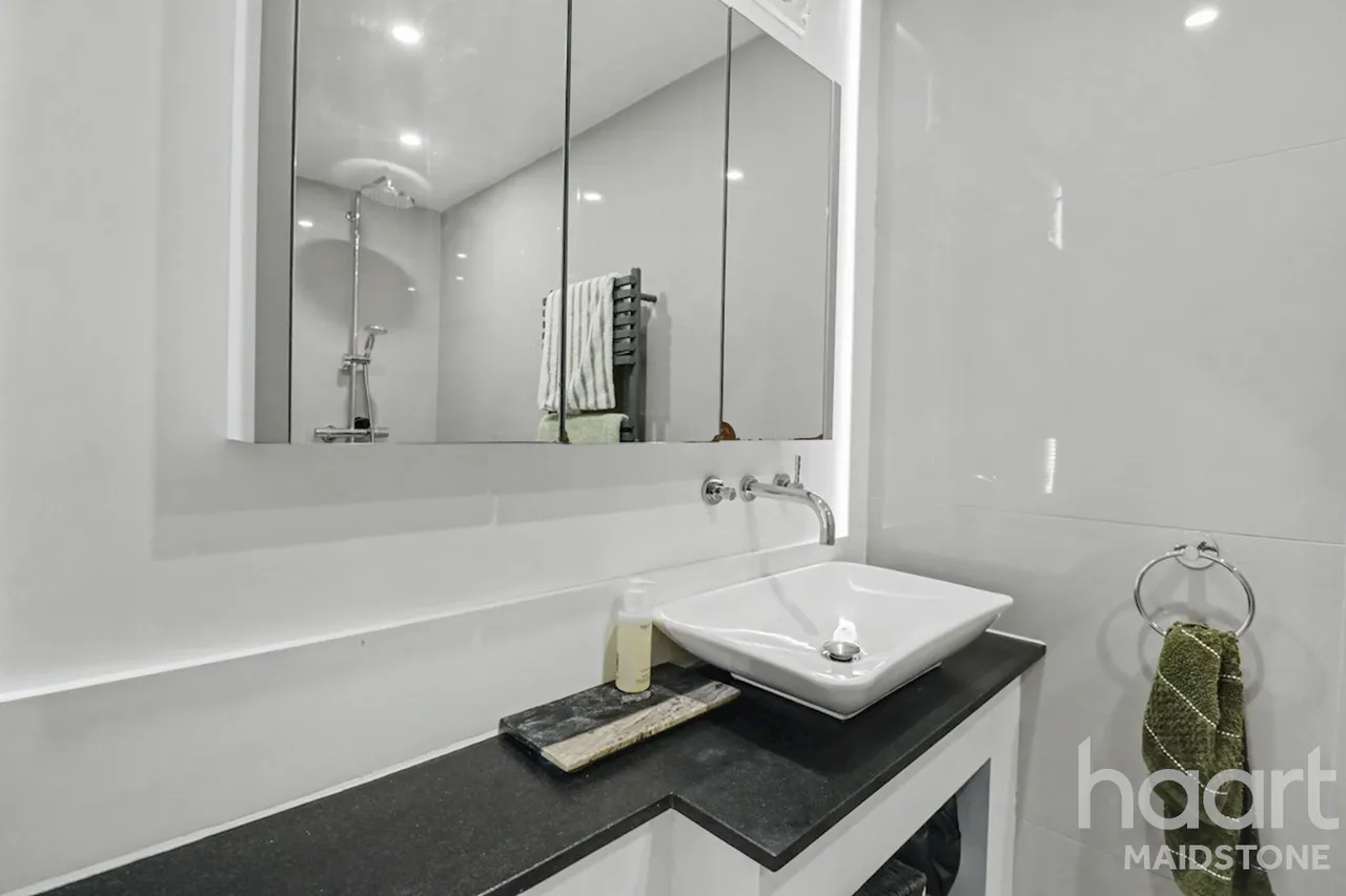 Forge Lane, Maidstone, ME15, photo 3