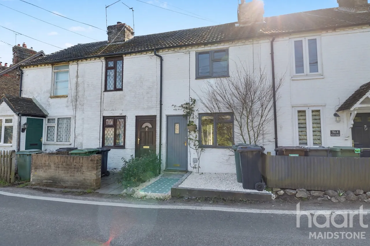 2 bed house for sale, Forge Lane, Maidstone, ME15