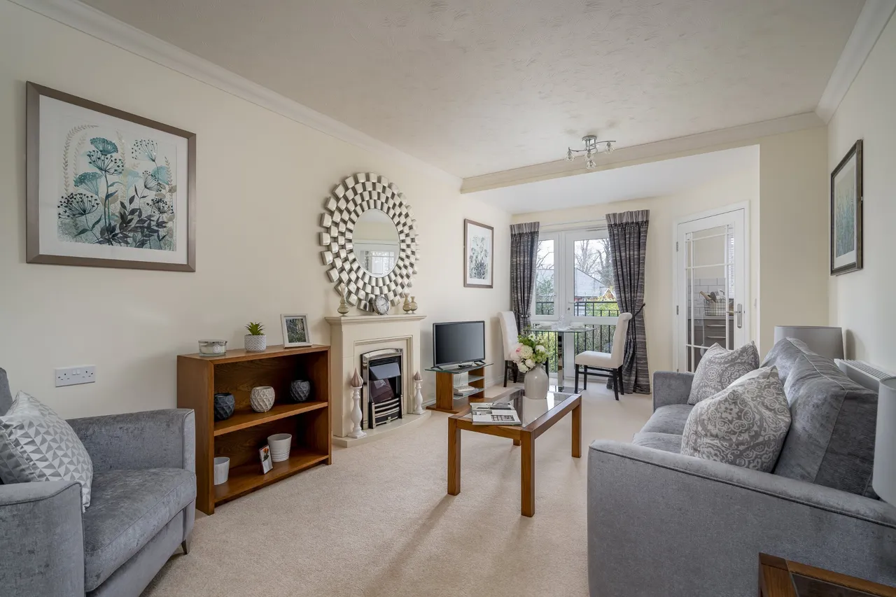 Leatherhead Road, Ashtead, KT21, photo 2