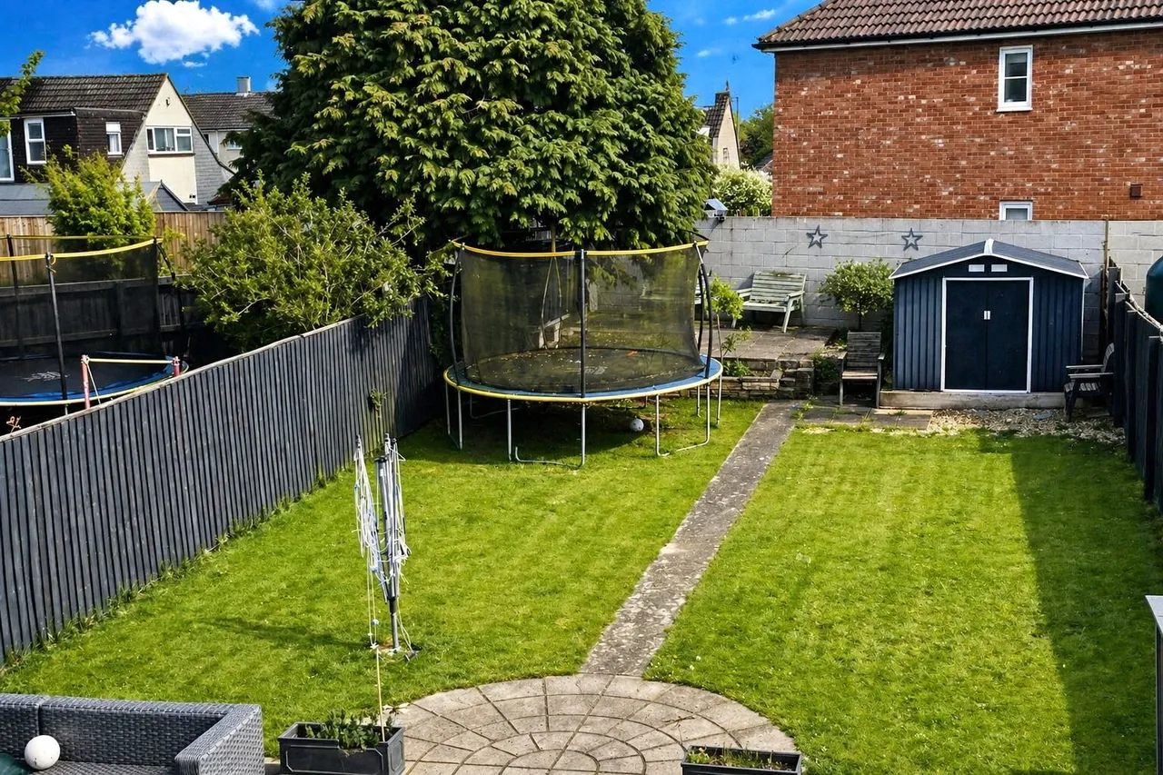 Broughton Gifford, photo 10