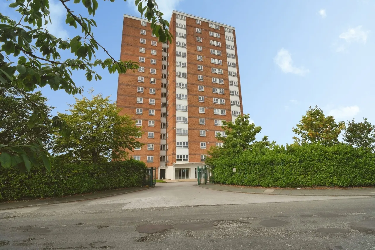 Highclere Avenue, Salford, M7, photo 14