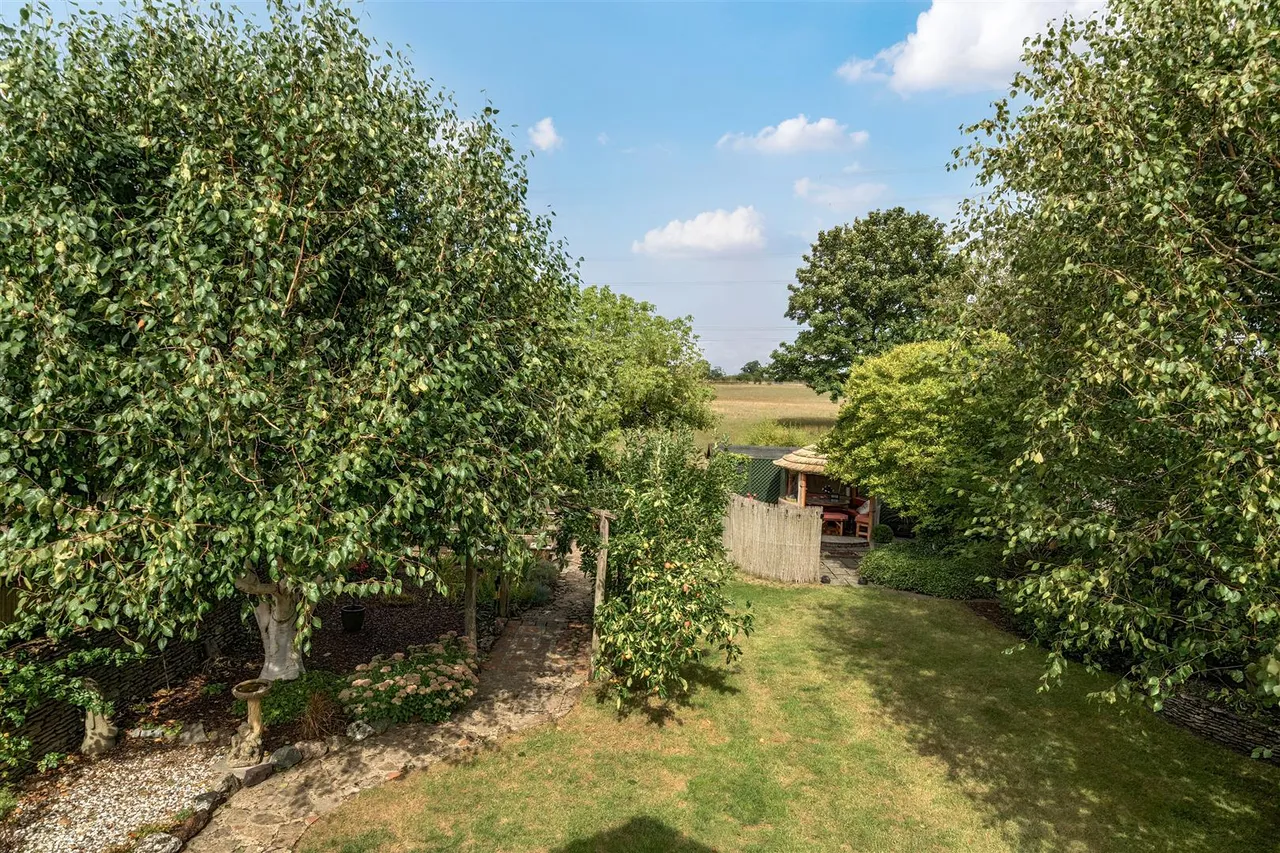 The Gibb, Littleton Drew, SN14, photo 6