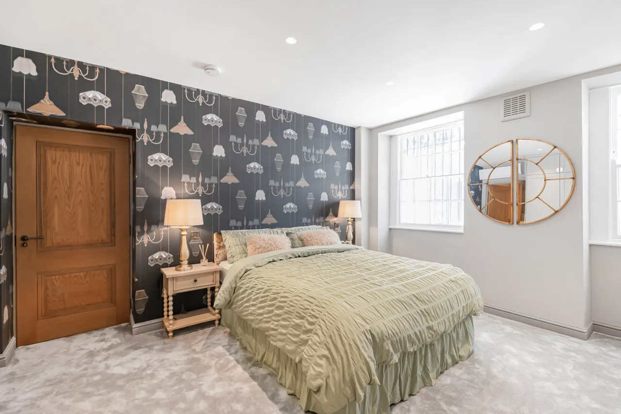 John Street, London, WC1N, photo 33