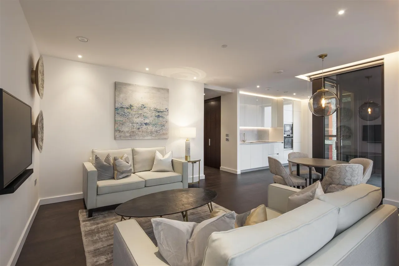 4 Charles Clowes Walk, Nine Elms, London, SW11 7AG, photo 8
