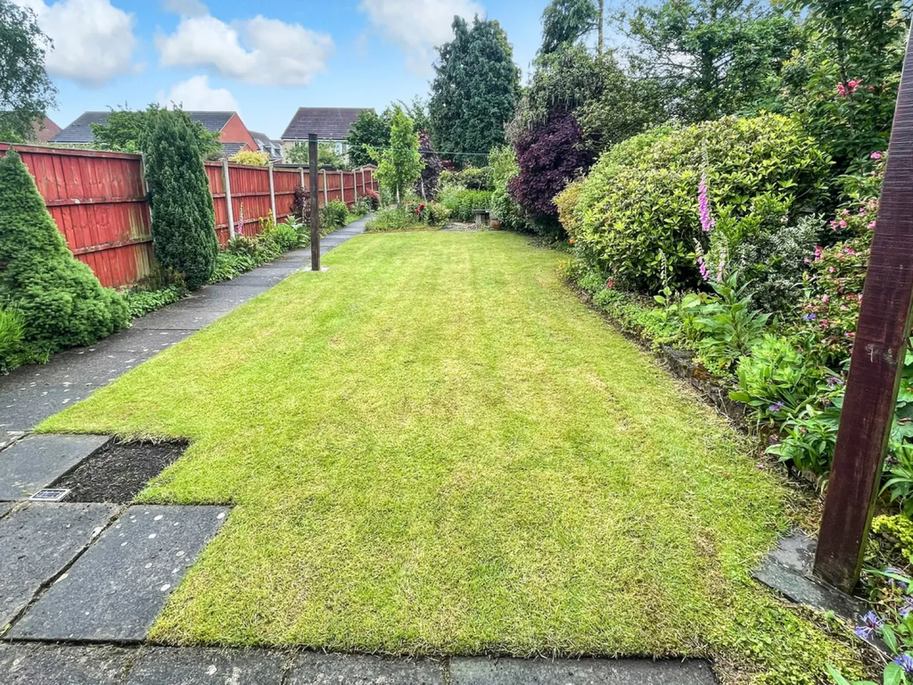 Garden Road, Hucknall, NG15, photo 2