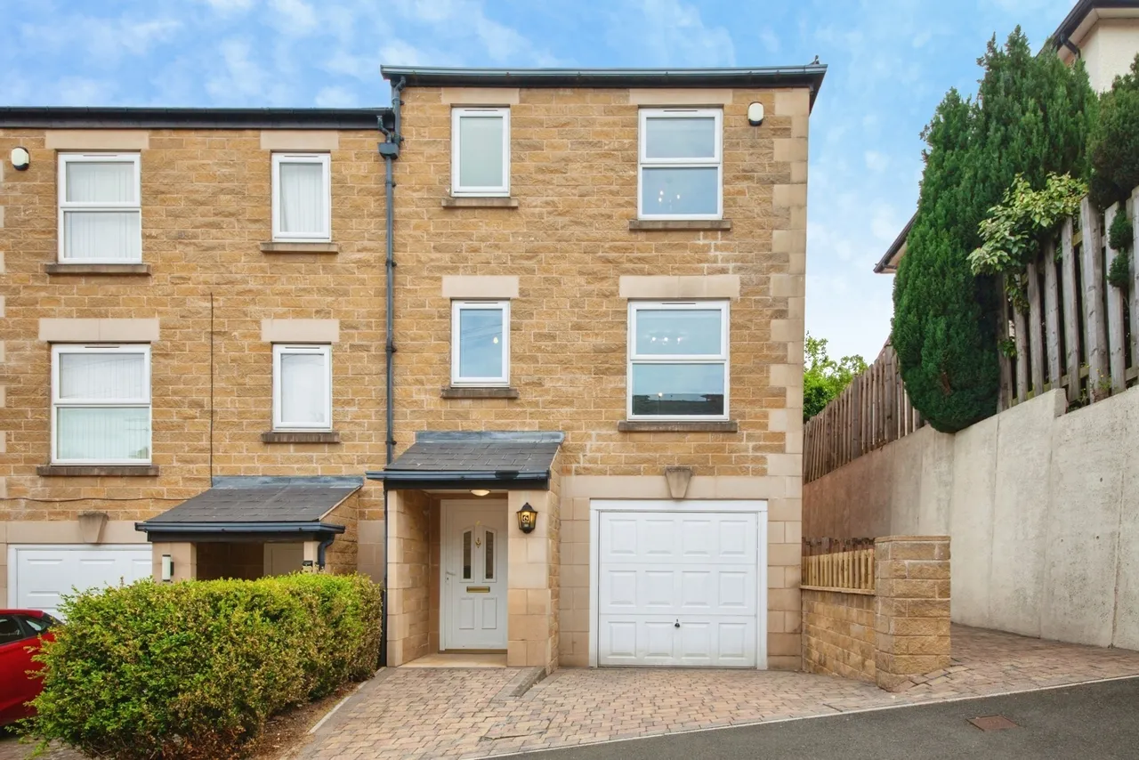 4 bed house for sale — Thrush Street, Sheffield, S6