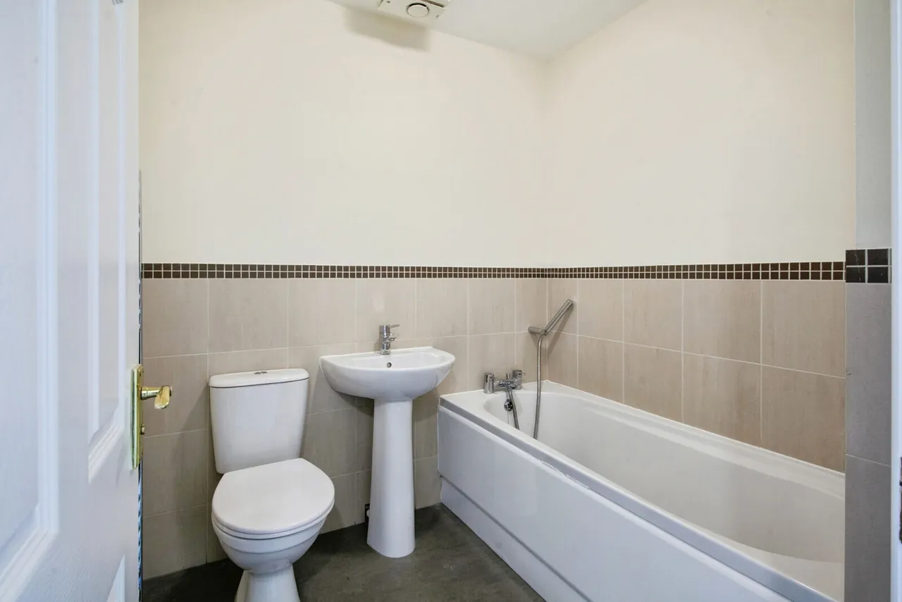 Thrush Street, Sheffield, S6, photo 4