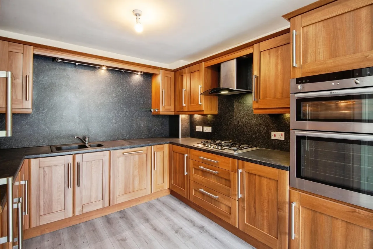 Thrush Street, Sheffield, S6, photo 2