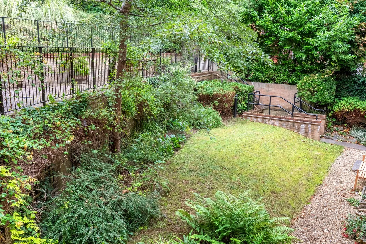 Foxley Lane, Purley, CR8, photo 9