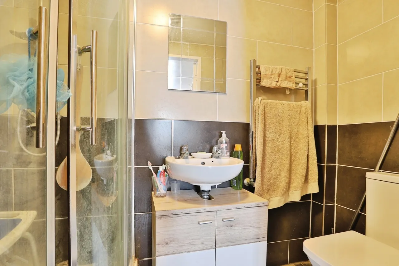 Beamish Road, Poole, BH17, photo 14