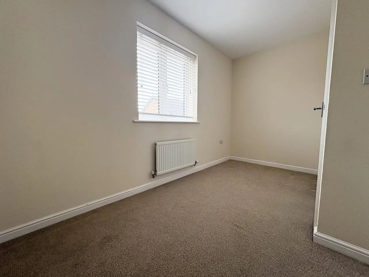 Chillingham Drove, Bridgwater TA6 6GB, photo 7