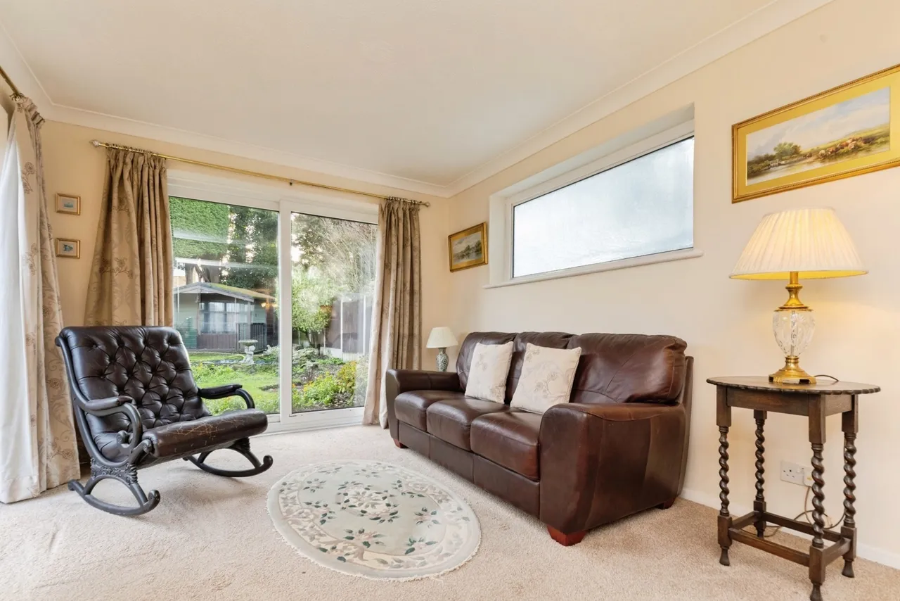 Walton Road, Kirby-le-Soken, Frinton-on-Sea, Essex, CO13, photo 6