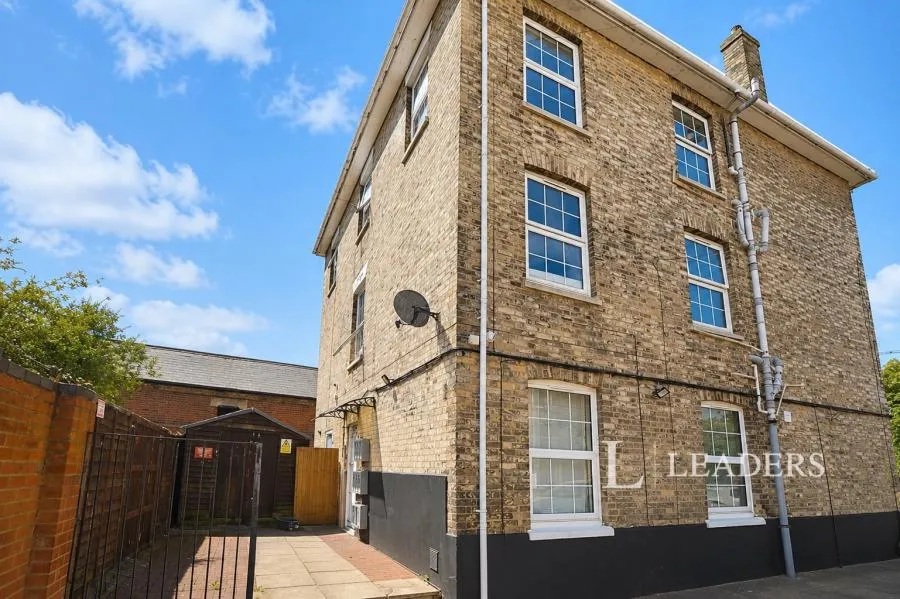 flat for sale, South Street, Colchester, CO2