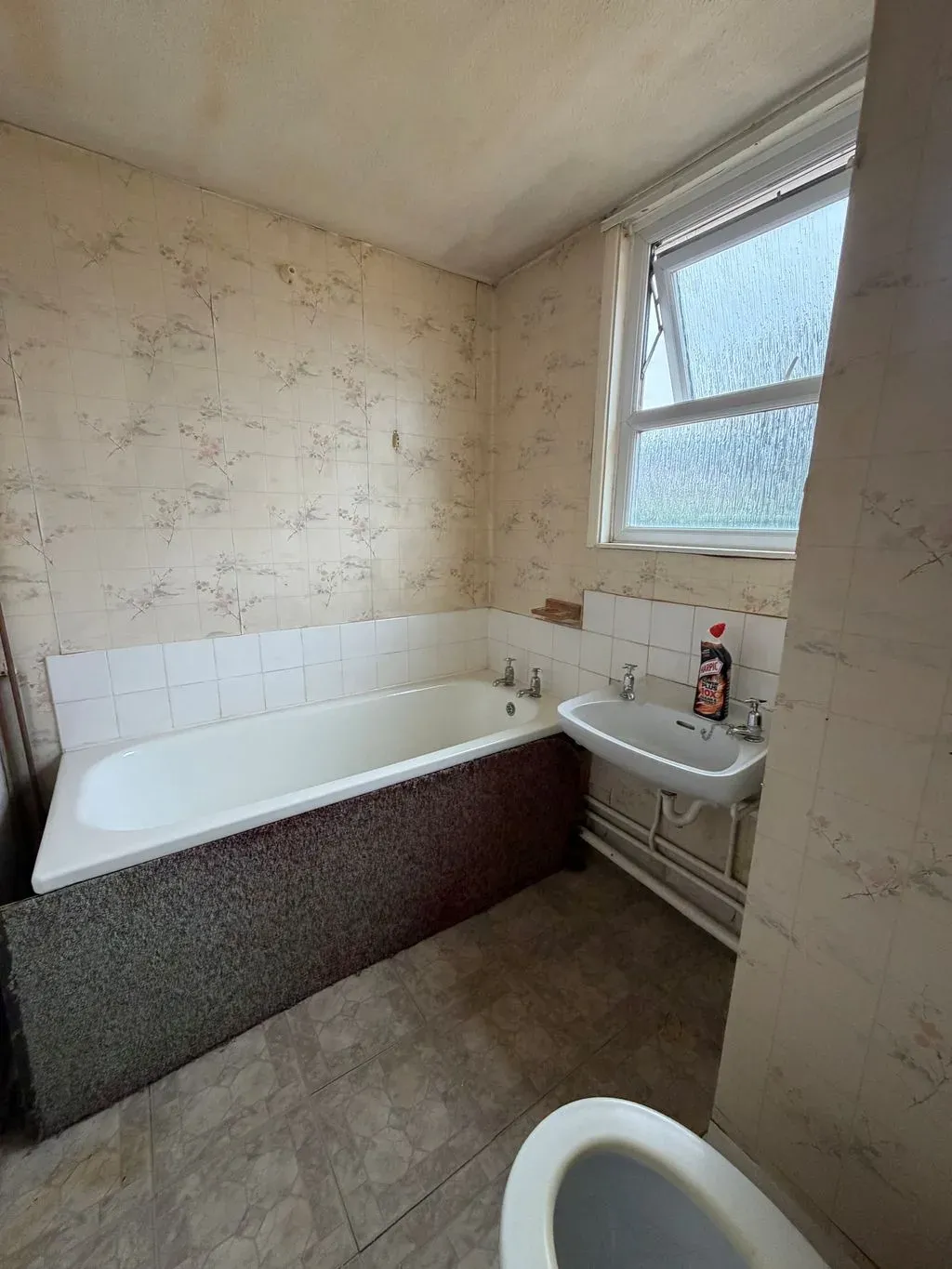 Napier Street, Bletchley, Milton Keynes, Buckinghamshire, MK2 2NF, photo 9