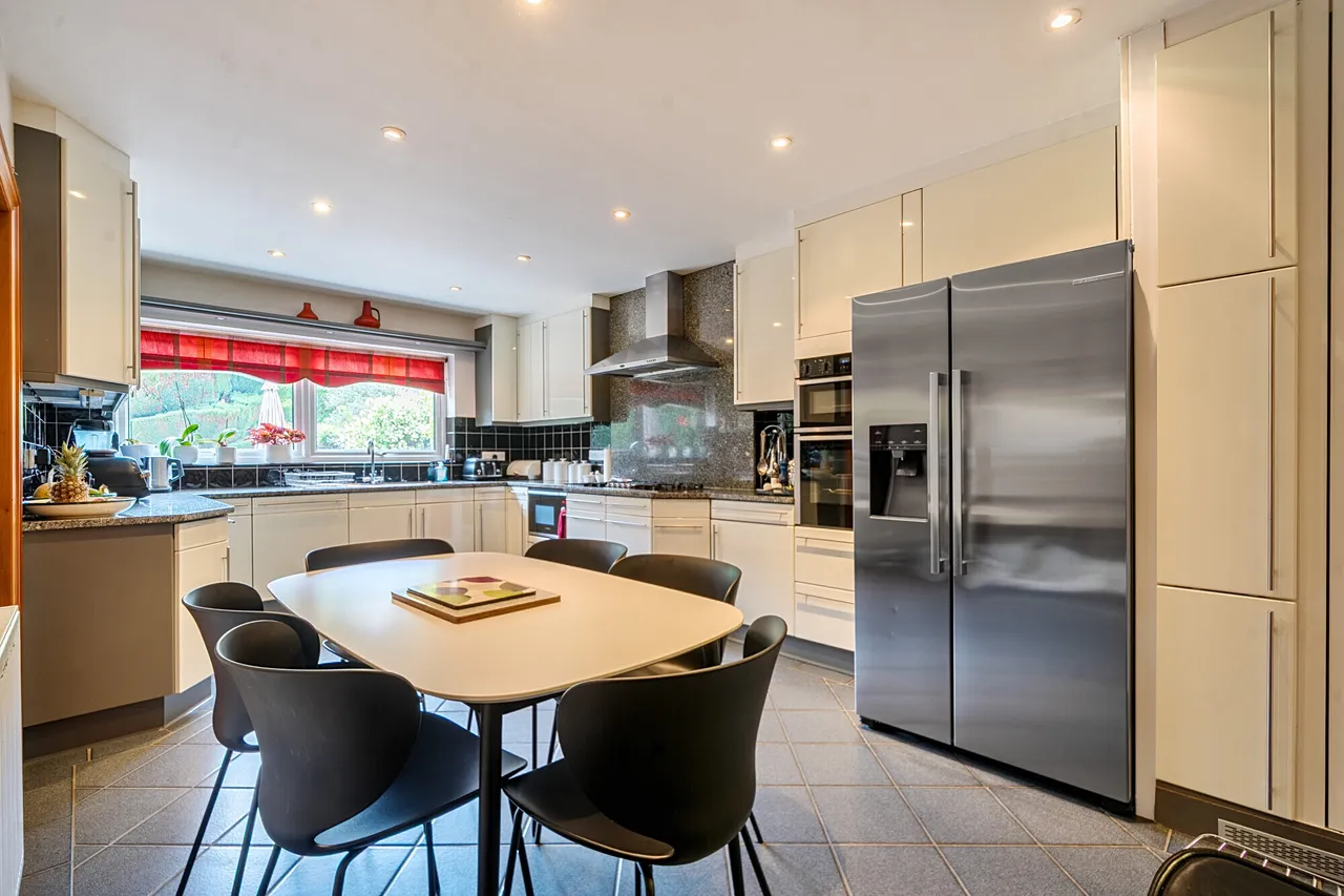 Broomfield Close, Great Missenden, HP16, photo 12