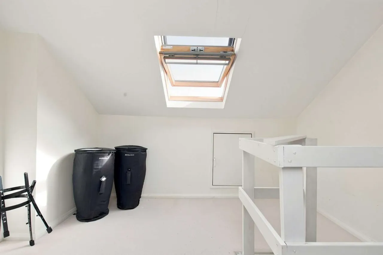 Luther Road, Teddington, TW11, photo 7