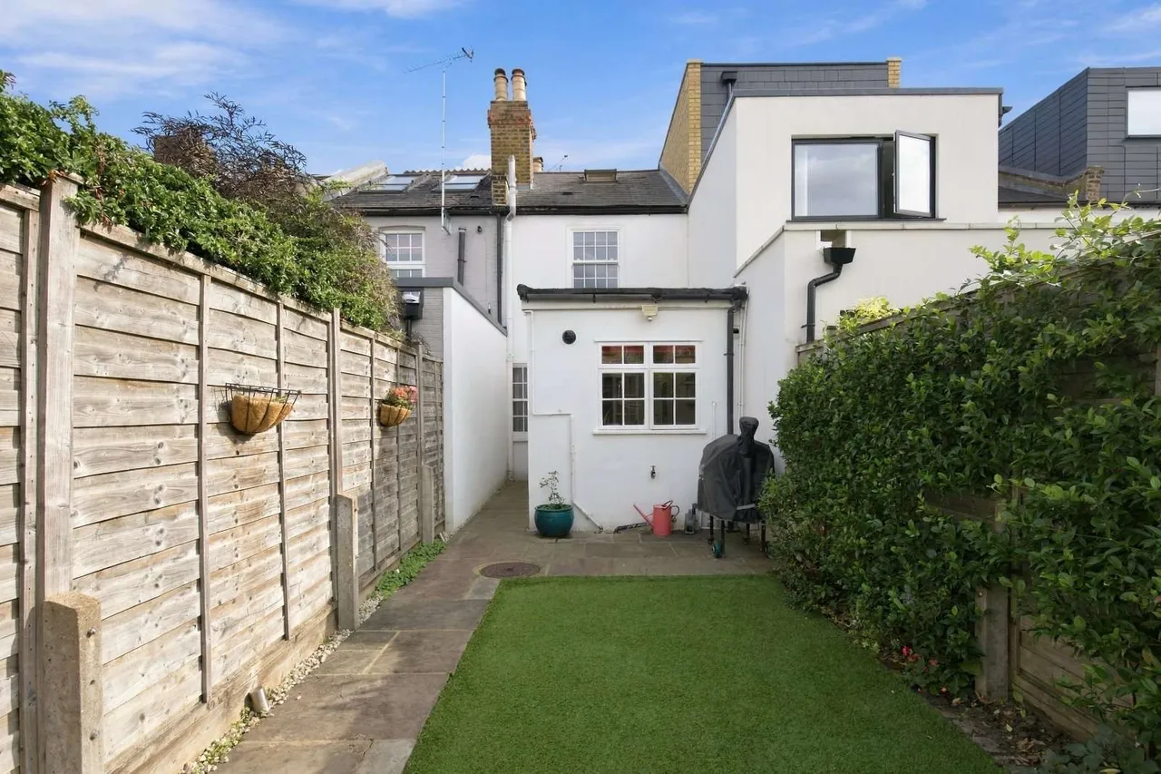 Luther Road, Teddington, TW11, photo 9