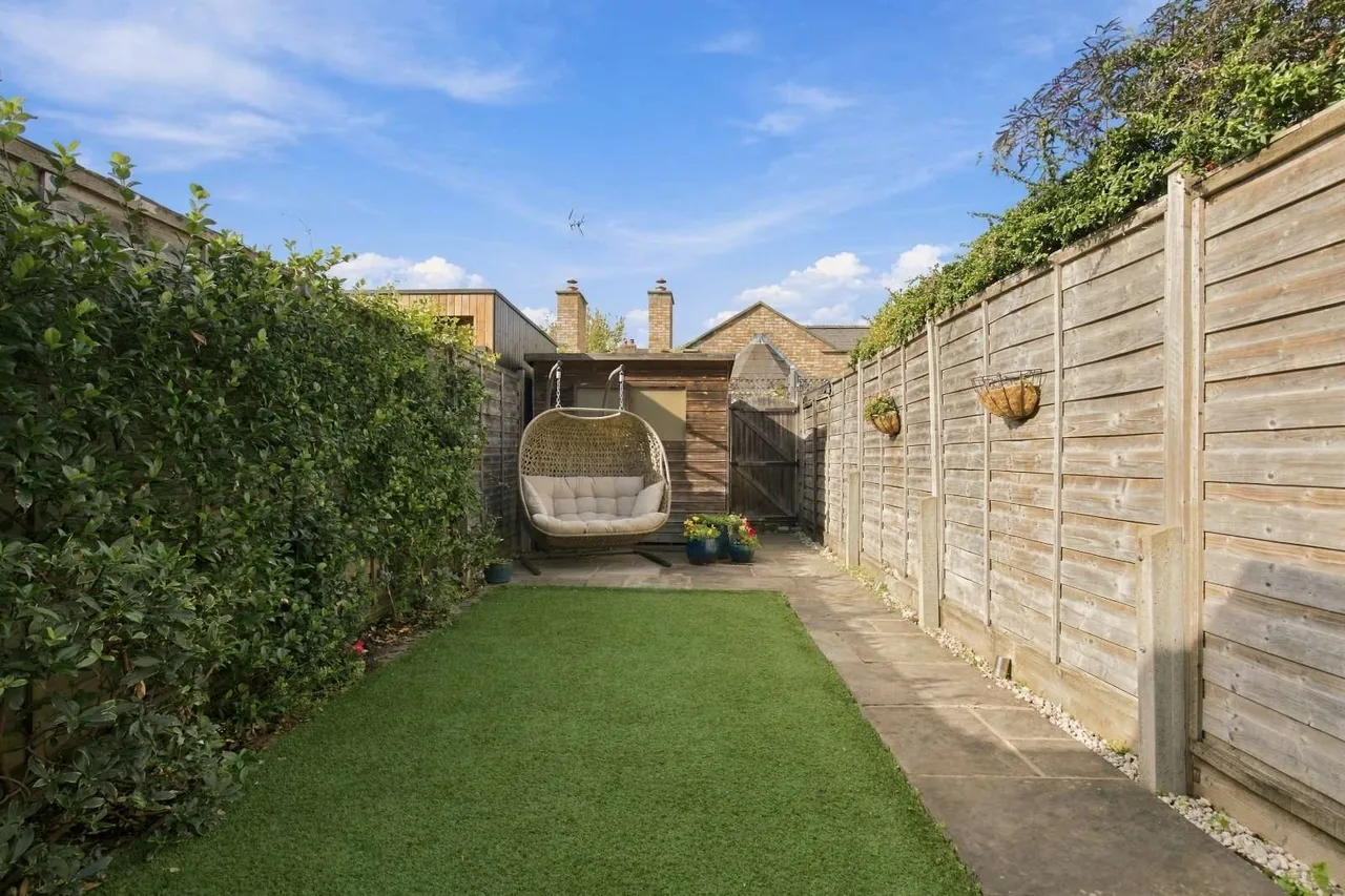 Luther Road, Teddington, TW11, photo 8