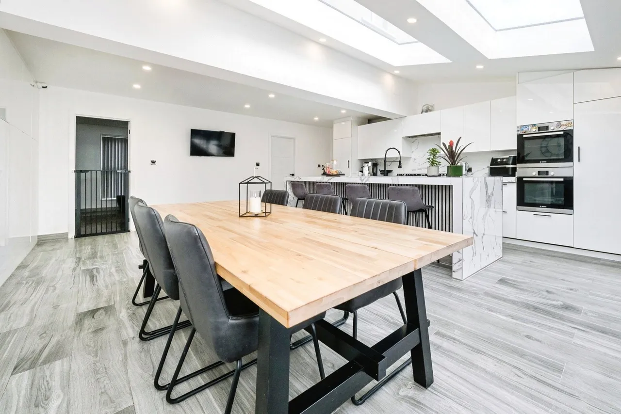 Brocket Way, Chigwell, IG7, photo 5