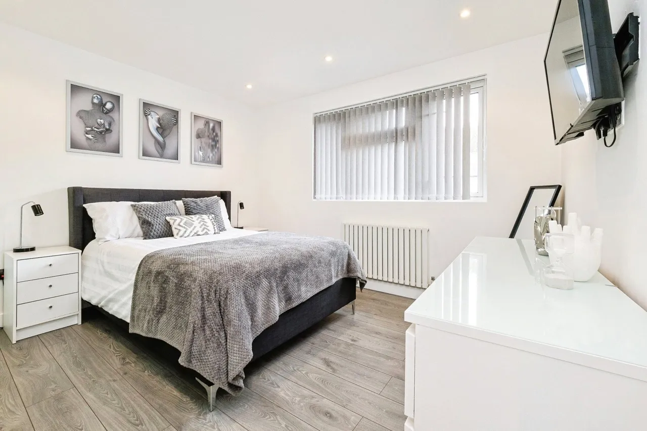 Brocket Way, Chigwell, IG7, photo 10