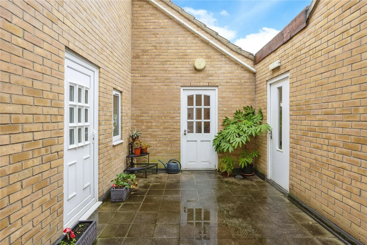 Wood Avens Way, WYMONDHAM, Norfolk, NR18, photo 14