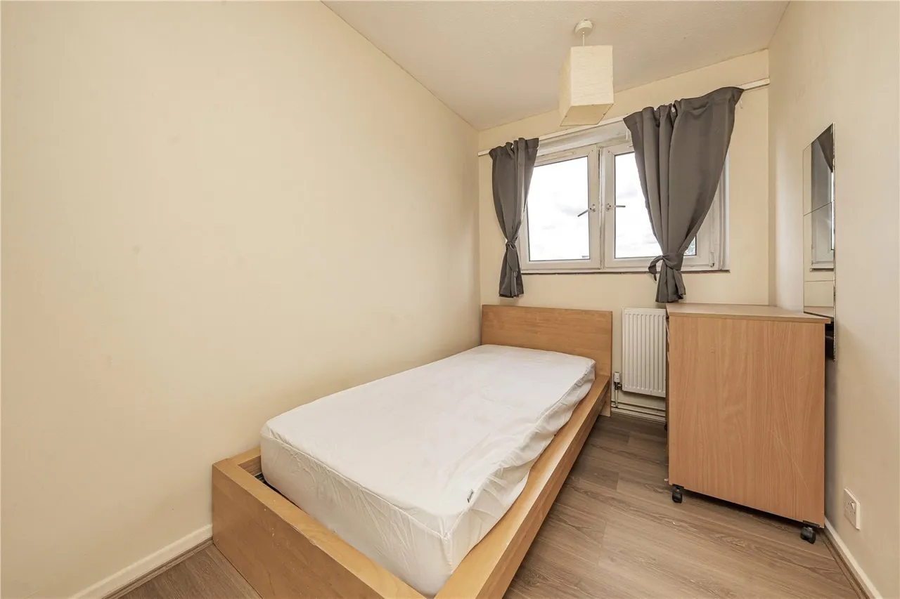 Arabella Drive, Putney, photo 6