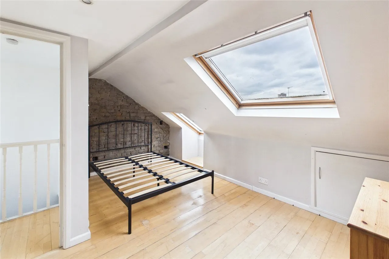 Margate Road, London, SW2, photo 6