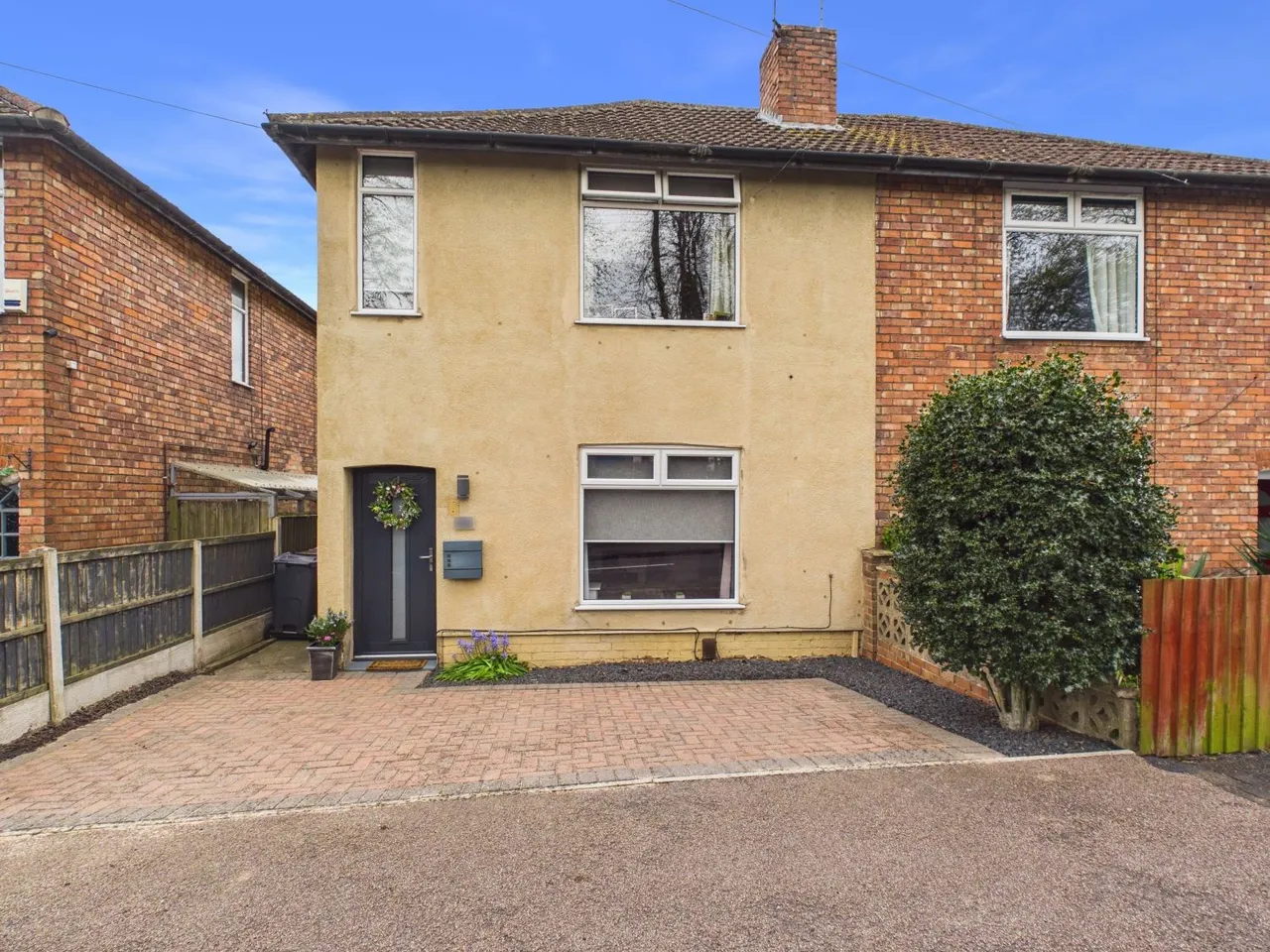 3 bed house for sale, Kings Road, Melton Mowbray, LE13