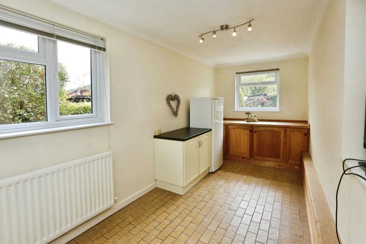 Shaftesbury Avenue, Chandler's Ford, SO53, photo 8