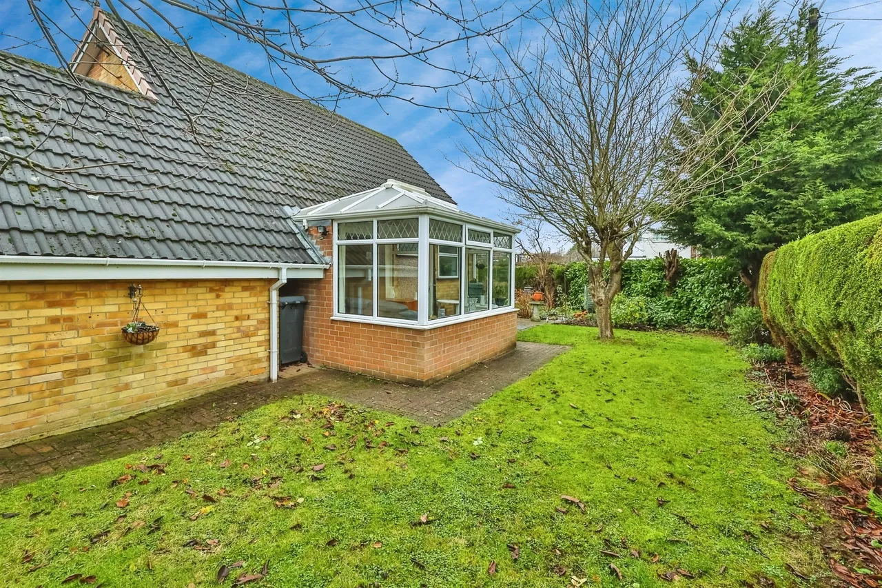 Walk Mill Drive, Hucknall, NG15, photo 11