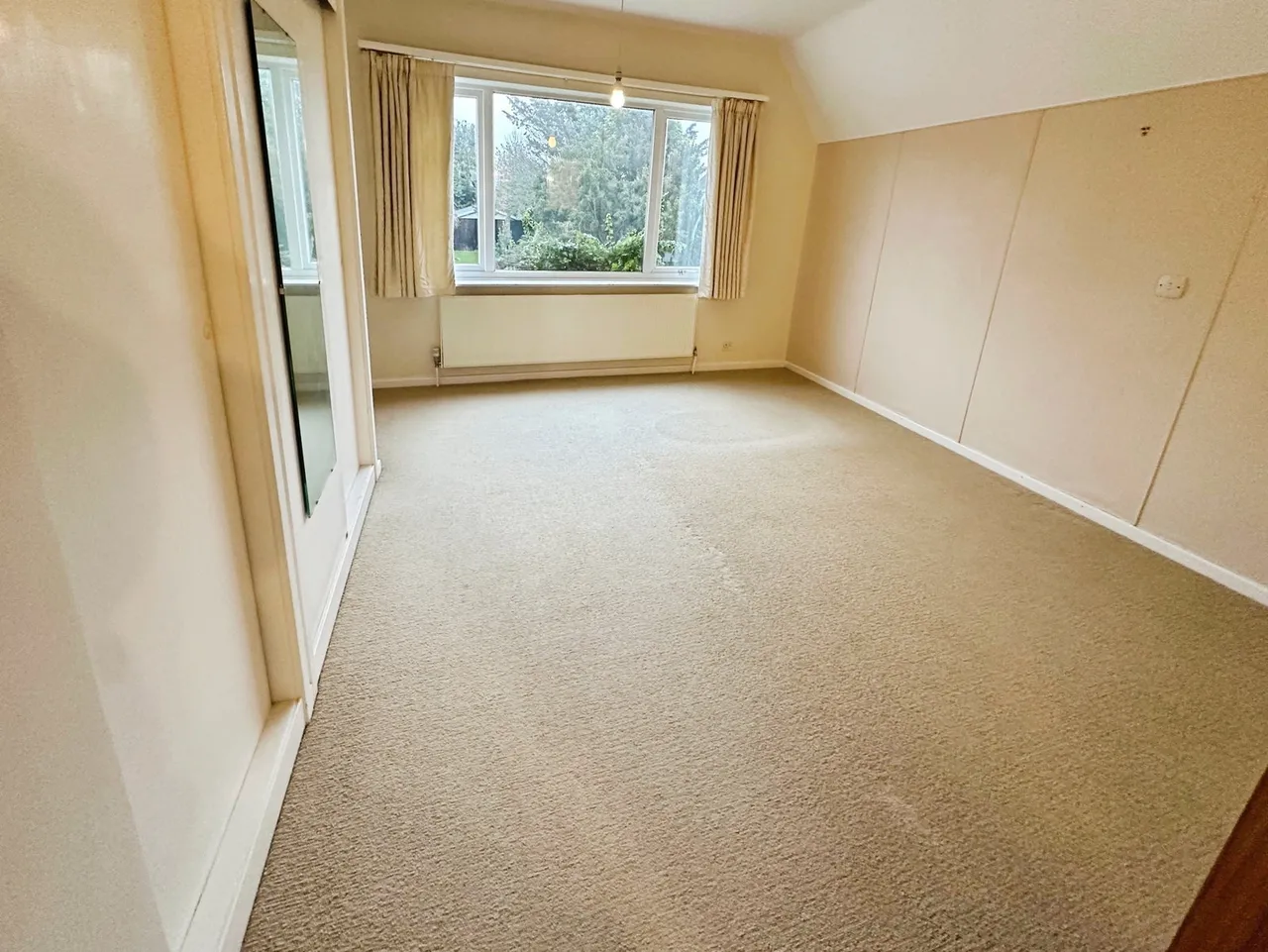 Baileys Lane, Burton Overy, LE8, photo 9