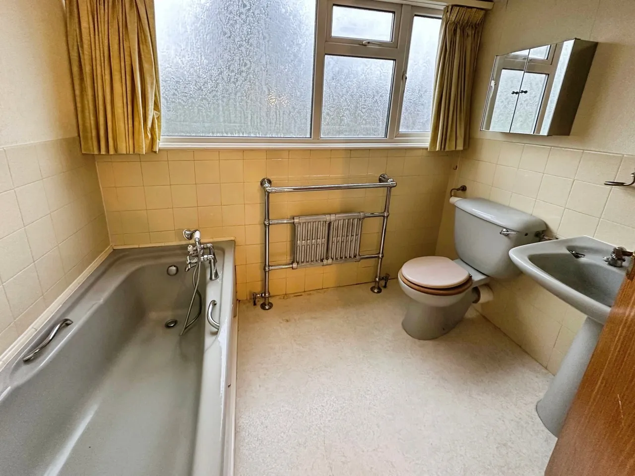 Baileys Lane, Burton Overy, LE8, photo 11
