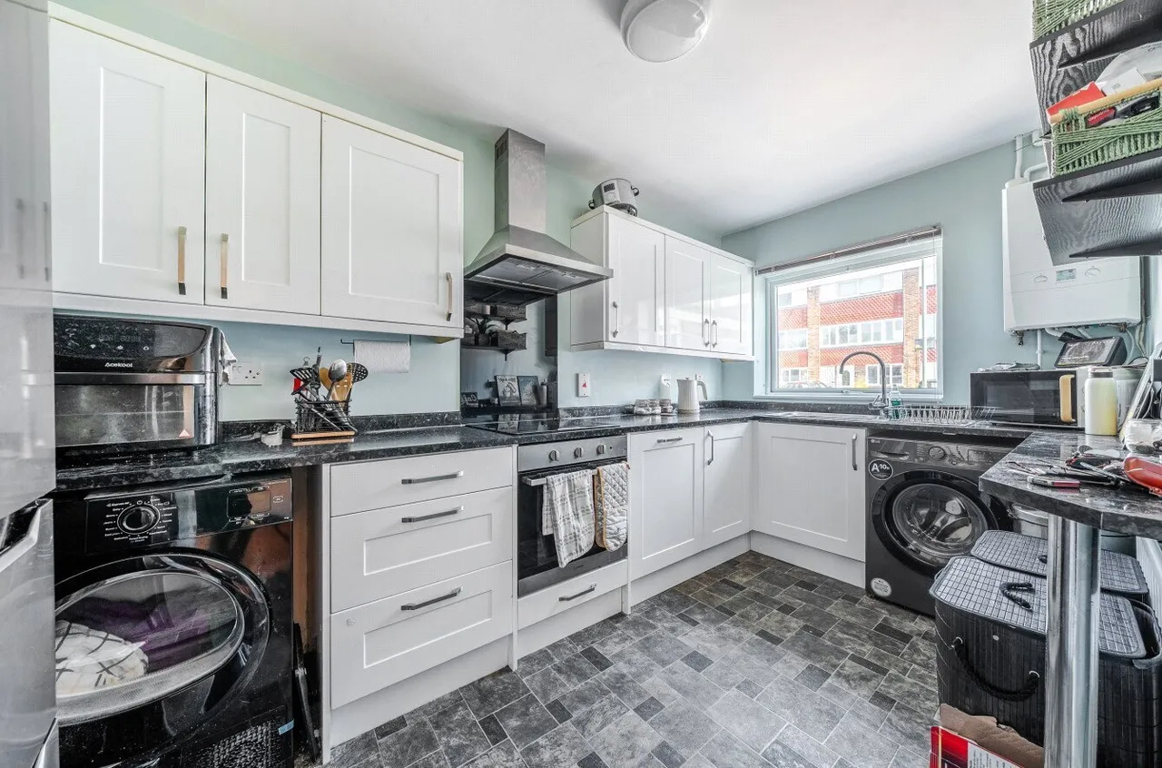Fox Close, Orpington, BR6, photo 3