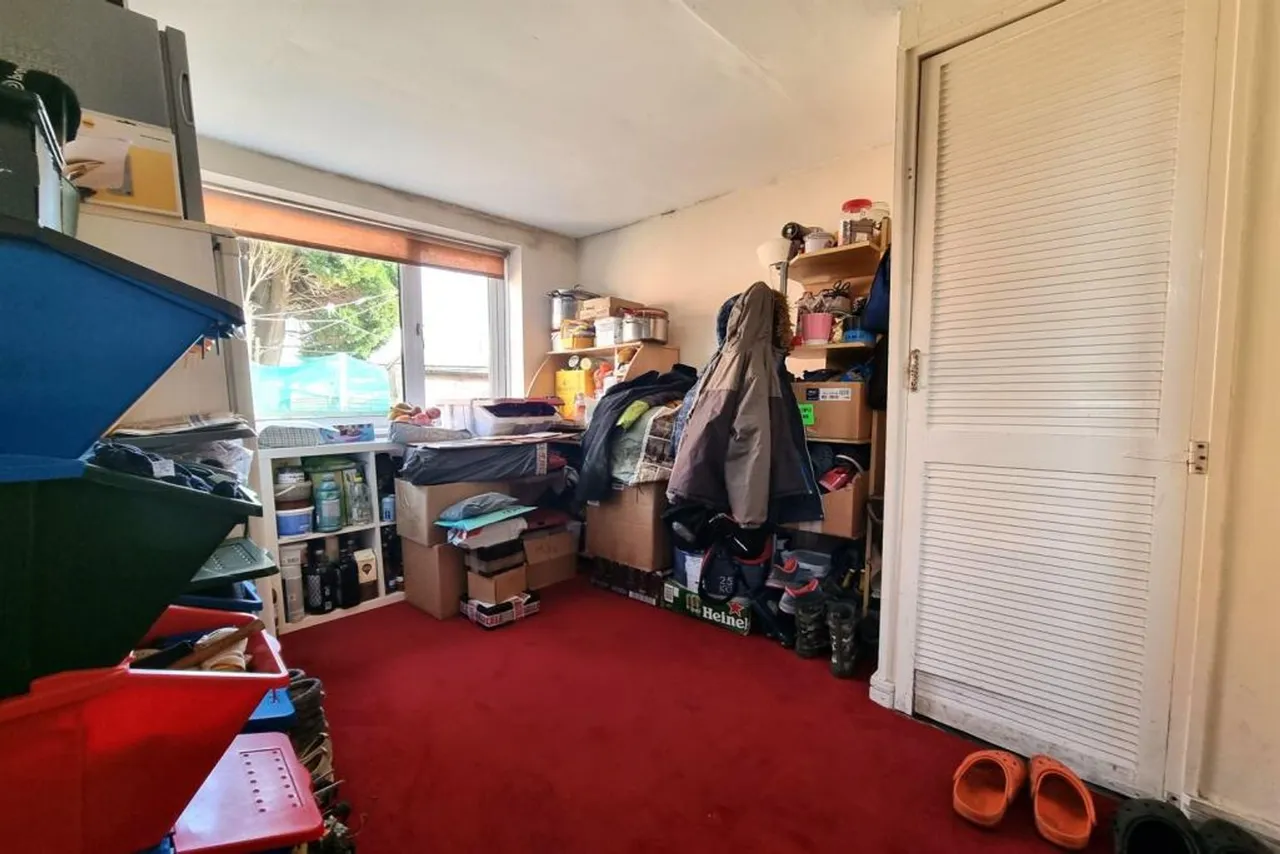 Peover Avenue, Sale, photo 5