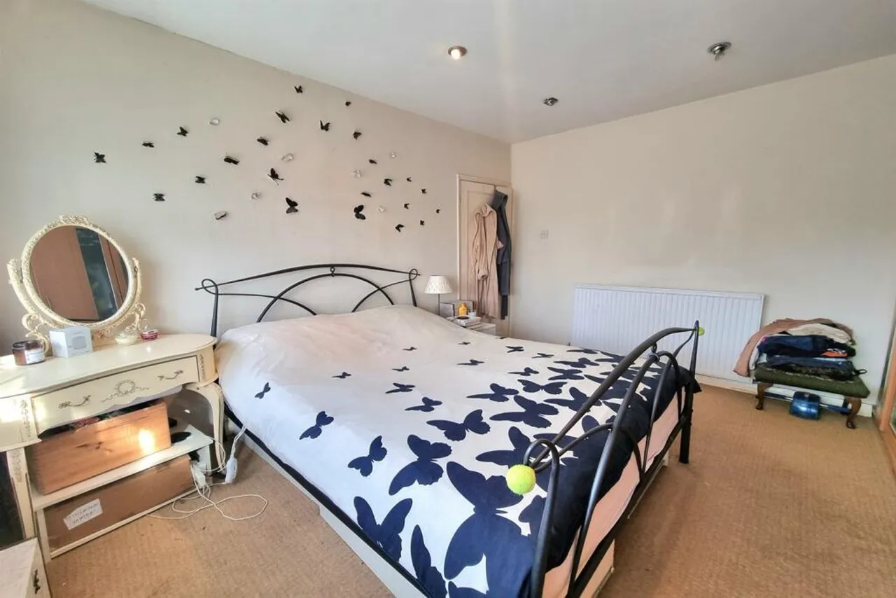 Peover Avenue, Sale, photo 9