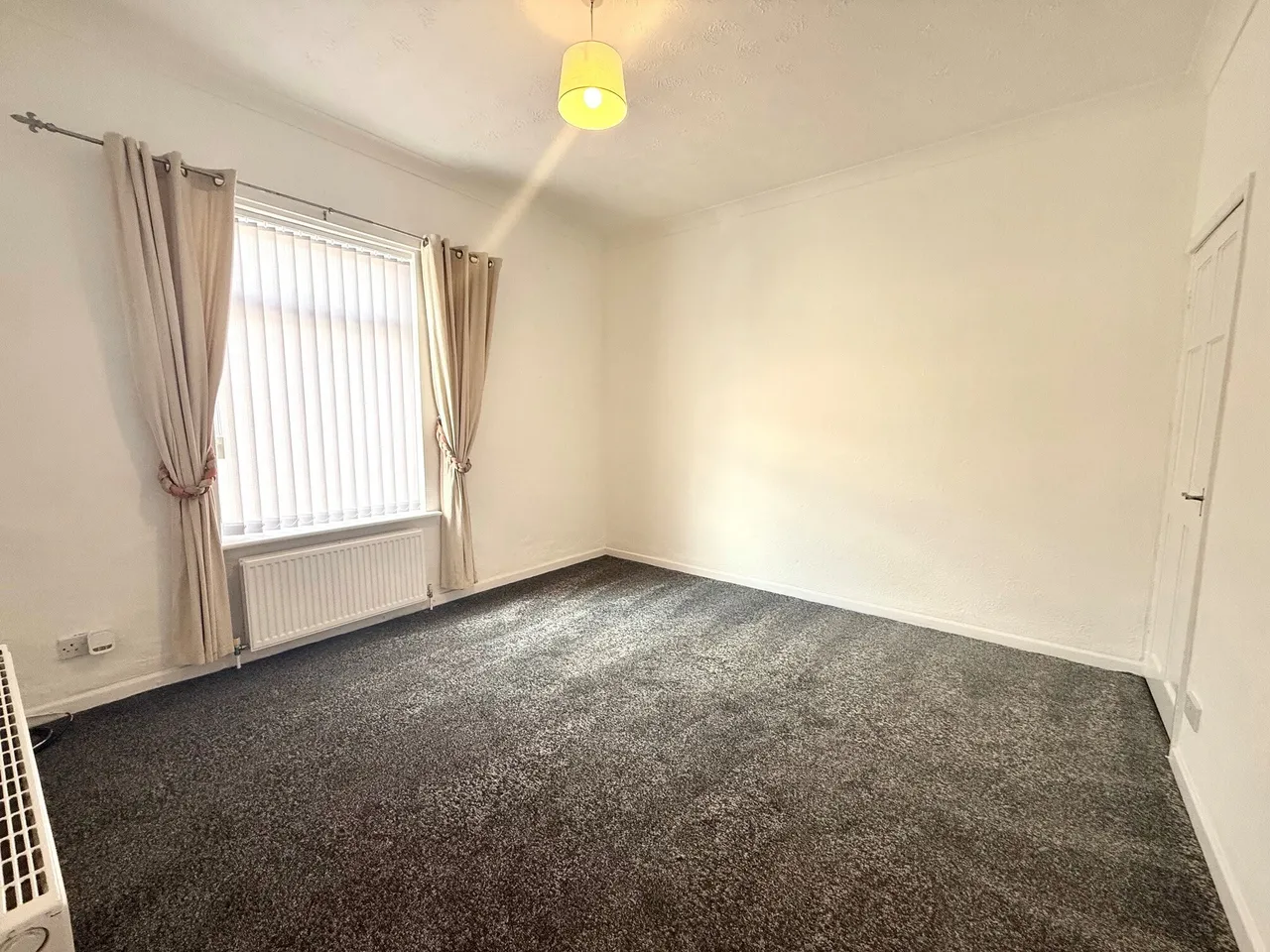 Robbins Terrace, Featherstone, photo 3