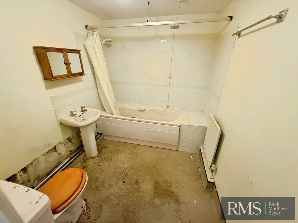 Newcastle Upon Tyne NE3 2QG, NE3, photo 6