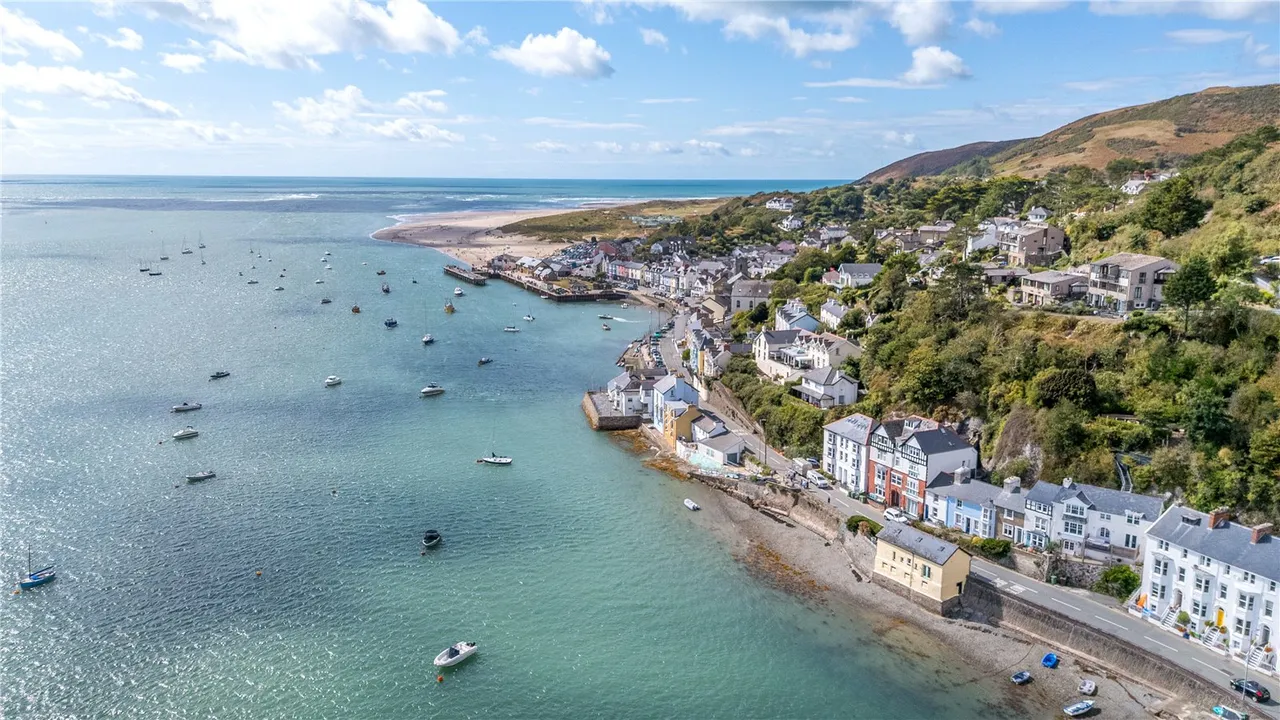 Terrace Road, Aberdovey, photo 14