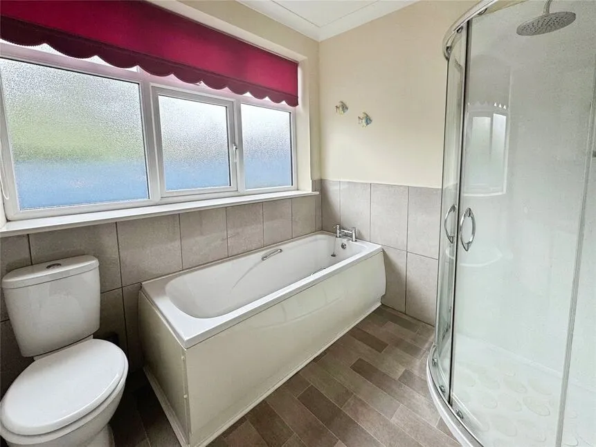 Ashbrook Road, St. Leonards-on-Sea, East Sussex, TN37, photo 5