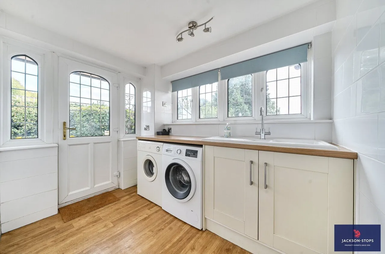 Watling Street, Little Brickhill, MK17, photo 10