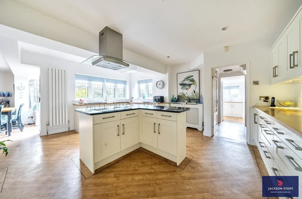 Watling Street, Little Brickhill, MK17, photo 7