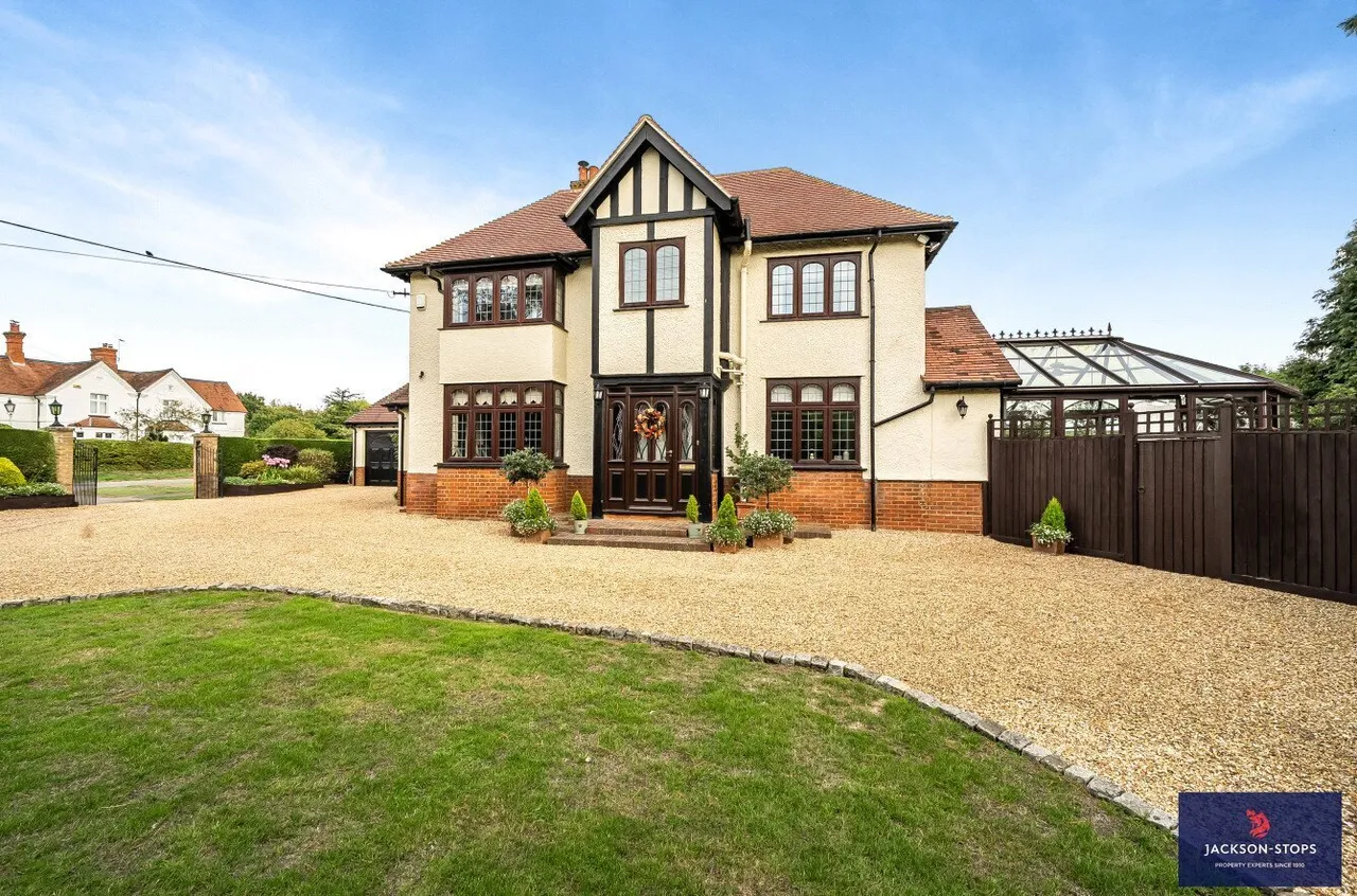 Watling Street, Little Brickhill, MK17, photo 29