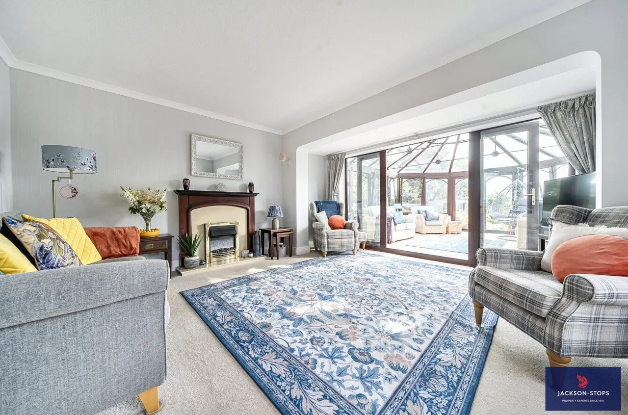 Watling Street, Little Brickhill, MK17, photo 2