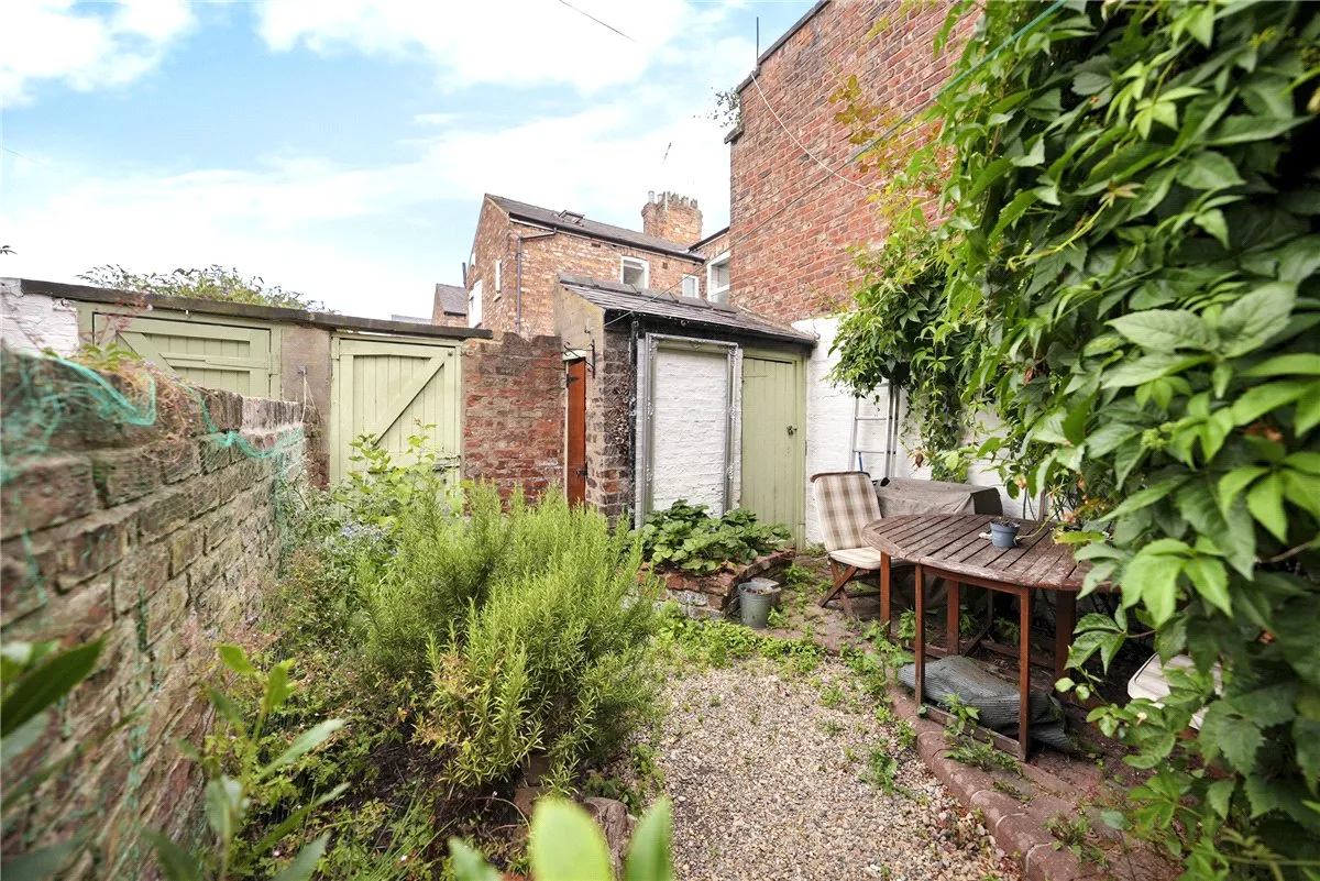 Neville Terrace, York, YO31, photo 15