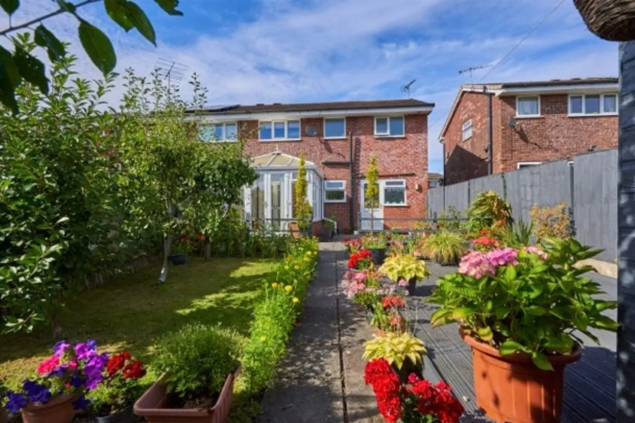 Kempton Grove, Cheadle, ST10, photo 15