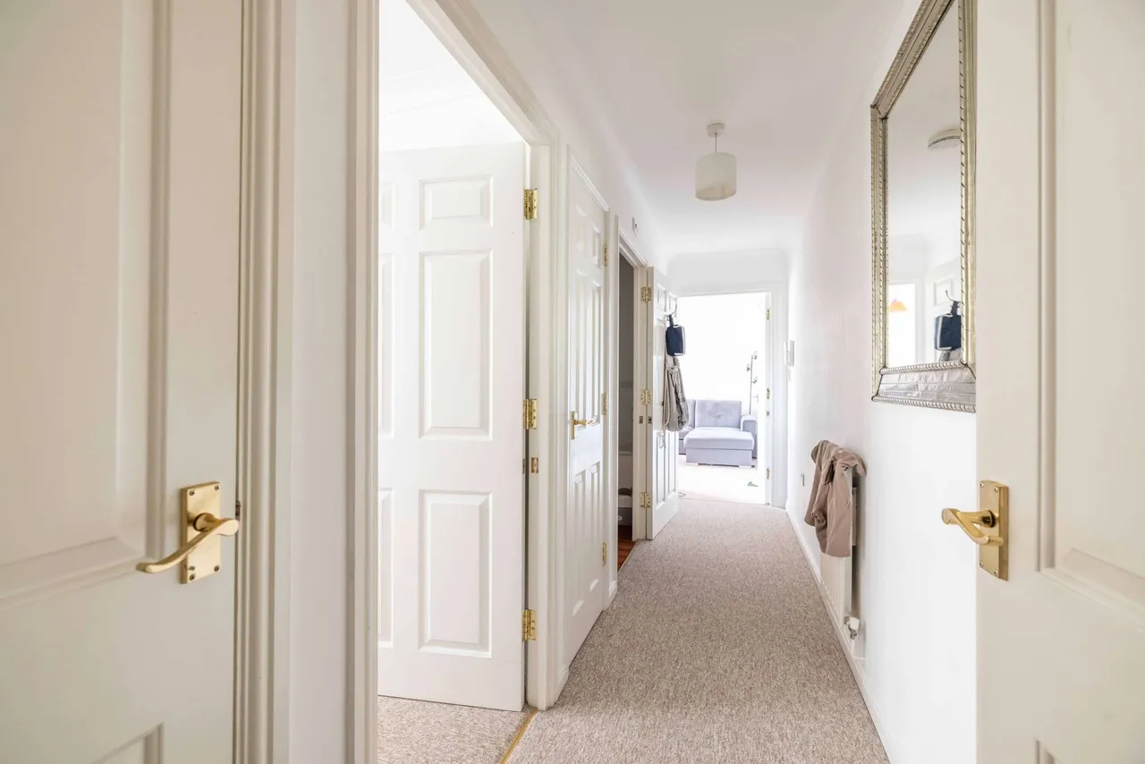 Concorde Court, Windsor, Berkshire, SL4 3SH, photo 6