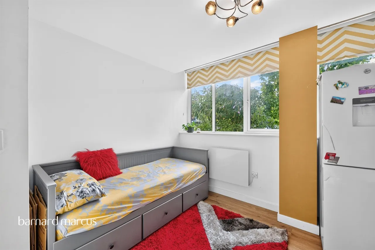 East Street, Epsom, KT17, photo 6